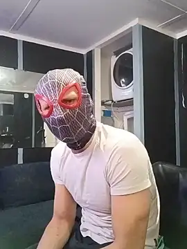 bwcloverboy2 online show from 20, 5, 2026