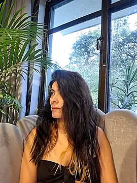 AshleyyHall online show from 24, 7, 2026