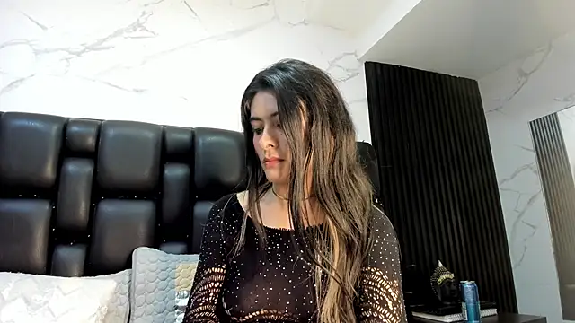 Snapshot of AshleyyHall chatting on 20, 5, 2026 AshleyyHall online show from 20, 5, 2026