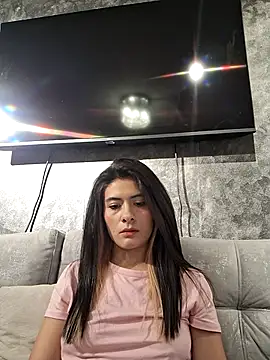 AshleyyHall online show from 14, 6, 2026
