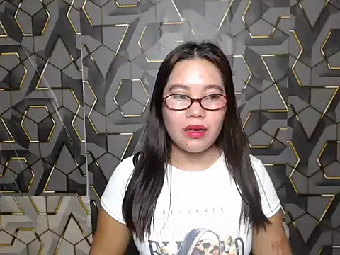ur prettychelsie online show from 4, 6, 2026