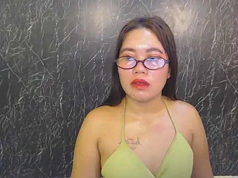 ur prettychelsie online show from 25, 4, 2026
