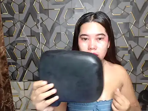 ur prettychelsie online show from 12, 6, 2026