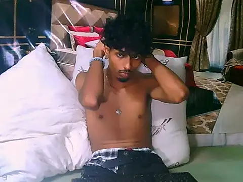 SubmissiveStallion69 online show from 22, 4, 2026