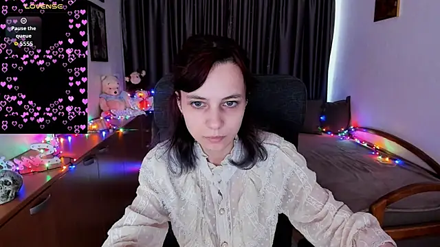 Snapshot of MiniLysii chatting on 15, 7, 2026 MiniLysii online show from 15, 7, 2026