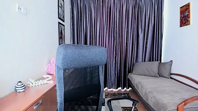 Snapshot of MiniLysii chatting on 3, 7, 2026 MiniLysii online show from 3, 7, 2026