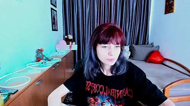 Snapshot of MiniLysii chatting on 6, 6, 2026 MiniLysii online show from 6, 6, 2026