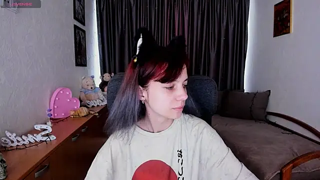 Snapshot of MiniLysii chatting on 22, 7, 2026 MiniLysii online show from 22, 7, 2026