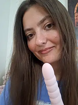 Snapshot of Alba2331 chatting on 17, 5, 2026 Alba2331 online show from 17, 5, 2026