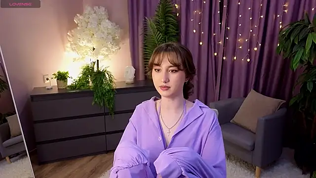 LouiseEvans online show from 28, 4, 2026
