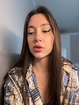 BOOMFOXY online show from 3, 5, 2026