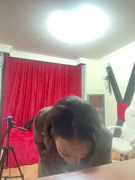 SamiiContreras  online show from 28, 5, 2026