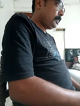 TamilRedchilli online show from 4, 5, 2026
