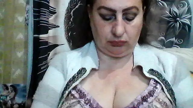 LoaqLovew online show from 16, 5, 2026