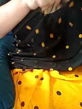 Snapshot of Call_Honey chatting on 23, 5, 2026 Call Honey online show from 23, 5, 2026