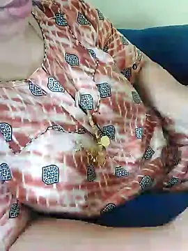 Snapshot of Call_Honey chatting on 10, 6, 2026 Call Honey online show from 10, 6, 2026