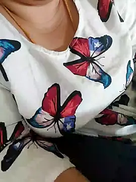 Call Honey online show from 4, 7, 2026