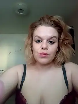 Maryquenn online show from 11, 5, 2026