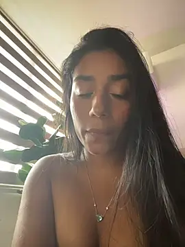 SaryJonex online show from 13, 5, 2026