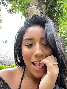 SaryJonex online show from 30, 6, 2026