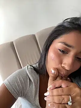 SaryJonex online show from 16, 7, 2026