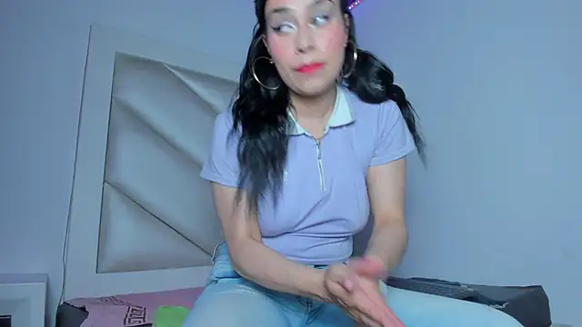 Valentina js online show from 6, 6, 2026