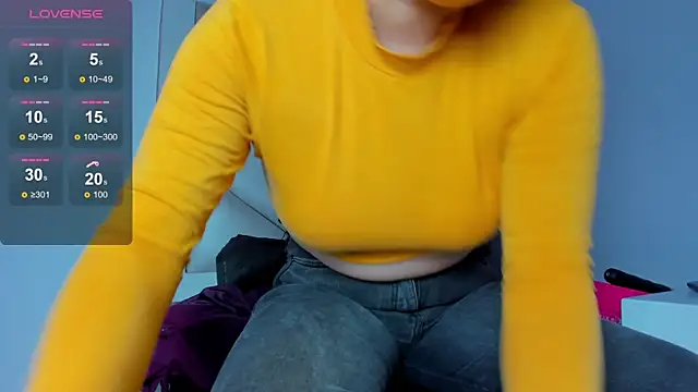 Valentina js online show from 10, 7, 2026