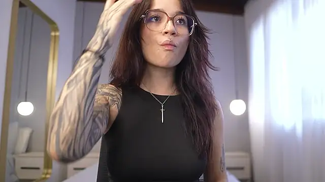 Charlotte Rossee online show from 13, 5, 2026