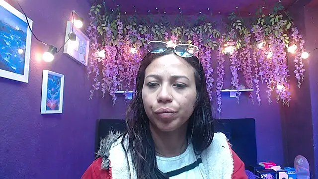 monik299 online show from 14, 5, 2026