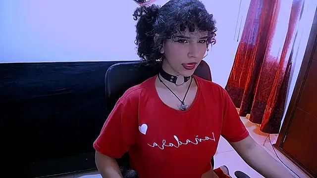 Snapshot of Nyxxei chatting on 12, 5, 2026 Nyxxei online show from 12, 5, 2026