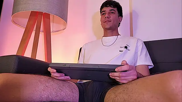 Derek stud  online show from 24, 5, 2026