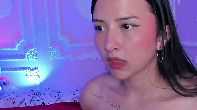 EmmyCastillo online show from 8, 5, 2026