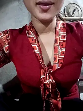 Rosie LoveUU online show from 30, 4, 2026