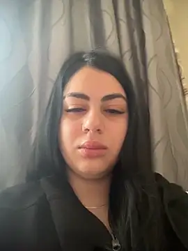 LilyLovell online show from 27, 4, 2026