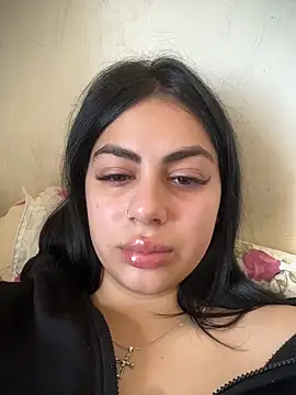 LilyLovell online show from 28, 4, 2026