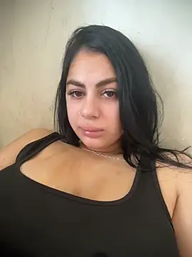 LilyLovell online show from 13, 5, 2026