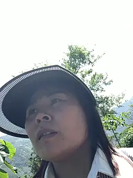 Helen-baby online show from 14, 5, 2026