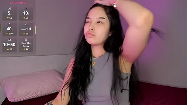Snapshot of missinfull chatting on 12, 5, 2026 missinfull online show from 12, 5, 2026