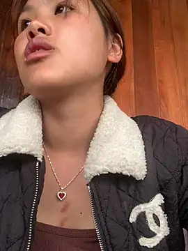 mai-lovelyy online show from 23, 4, 2026