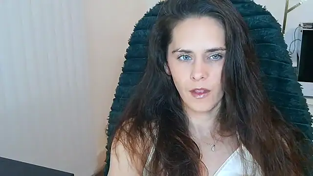 khalessi13 online show from 5, 6, 2026