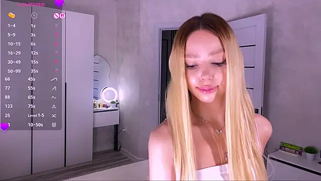 Mooniesiesita online show from 16, 7, 2026