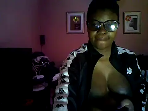 Hotboobs27 online show from 17, 6, 2026
