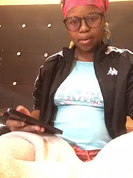 Hotboobs27 online show from 28, 5, 2026