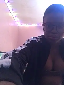Hotboobs27 online show from 5, 5, 2026