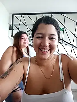 Snapshot of Chloe_Thomsoon_ chatting on 10, 5, 2026 Chloe Thomsoon online show from 10, 5, 2026