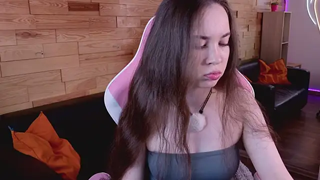 LilaMccoy online show from 20, 7, 2026