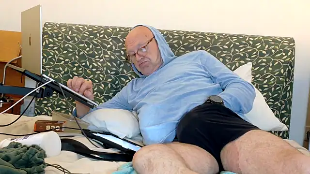 KinkCentral online show from 12, 5, 2026