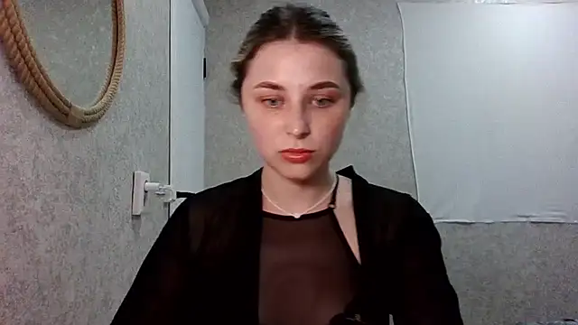 Snapshot of Touch_And_Run chatting on 5, 7, 2026 Touch And Run online show from 5, 7, 2026