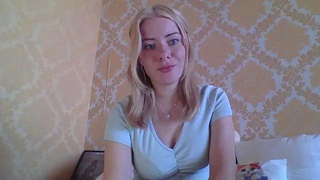 Snapshot of Softy_Aura_ chatting on 28, 7, 2026 Softy Aura online show from 28, 7, 2026