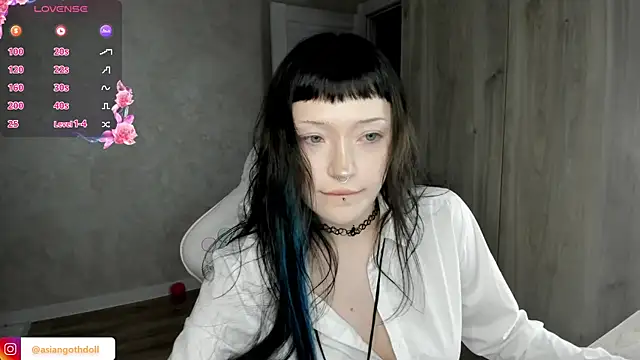 urmelodyy online show from 4, 7, 2026